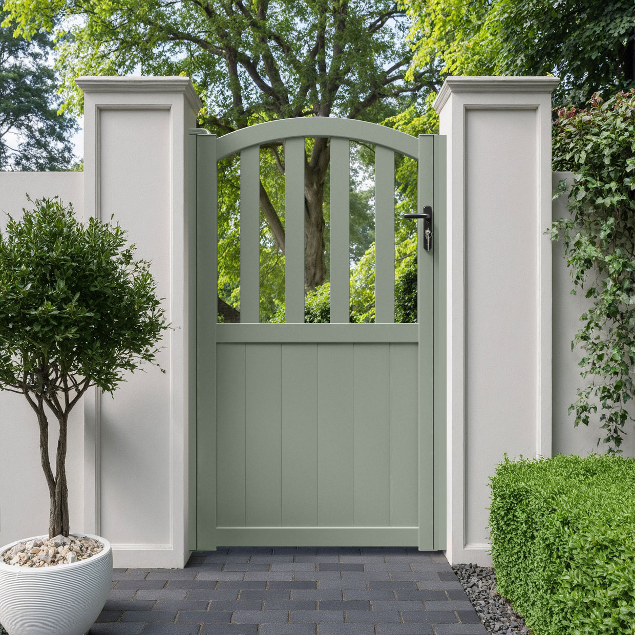 Heritage Aluminiun Ashford High Curve Pedestrian Gate