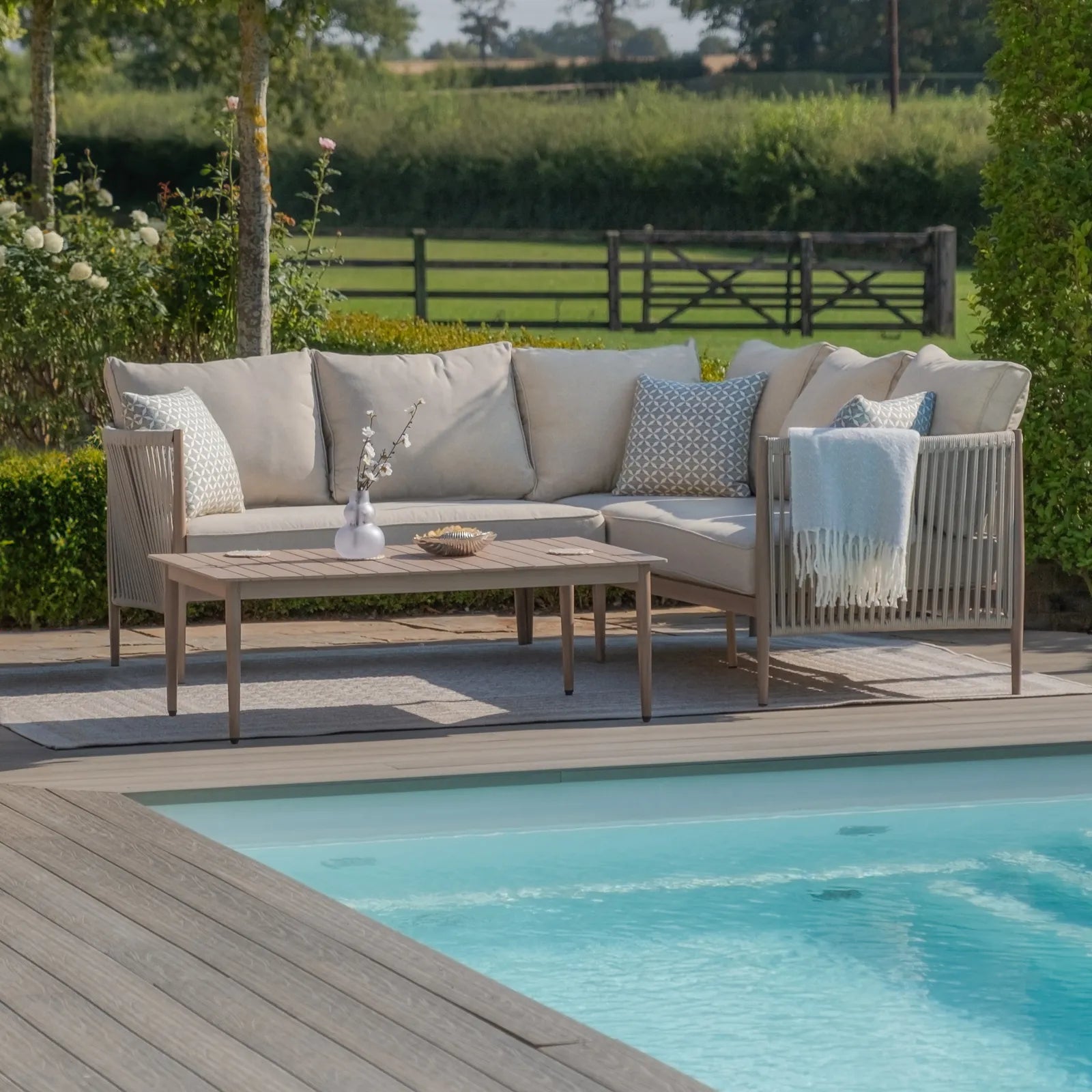 Bora Woven Rope Petite Corner Sofa Set