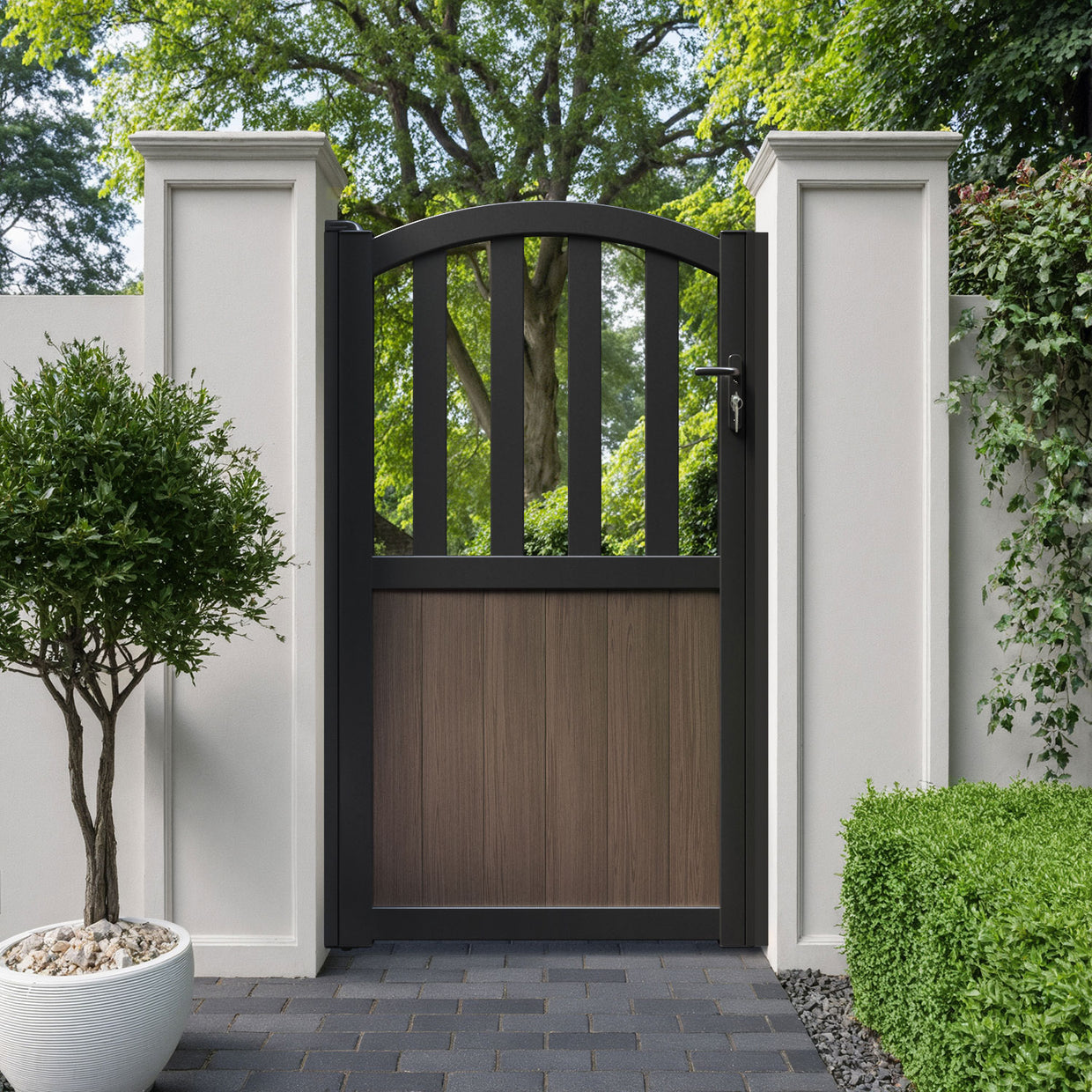 Heritage Aluminiun Ashford High Curve Pedestrian Gate