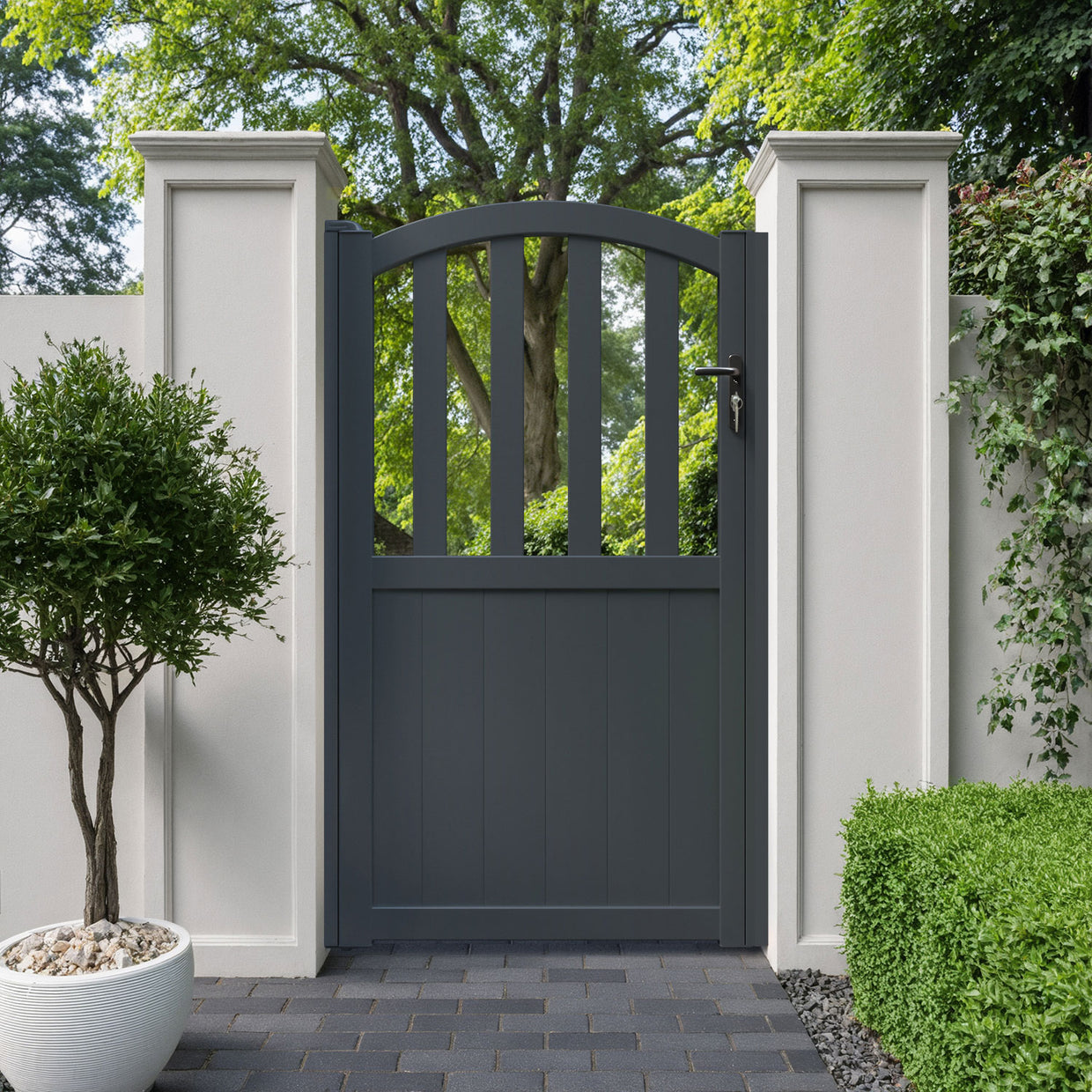 Heritage Aluminiun Ashford High Curve Pedestrian Gate